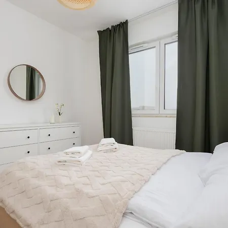 Goclaw Harmony Znanieckiego By Solarento Varşova